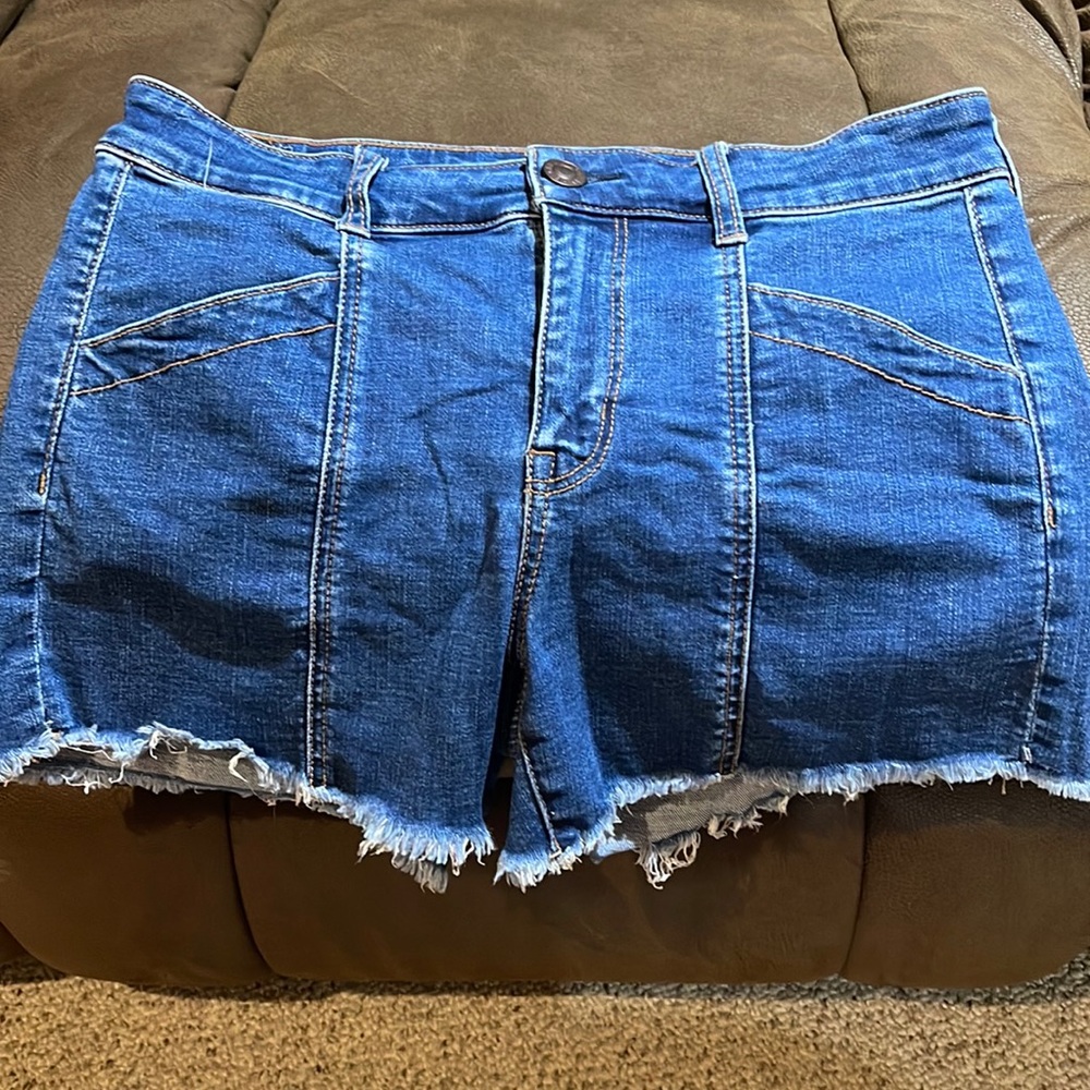 American eagle, size 10, blue Jean shorts